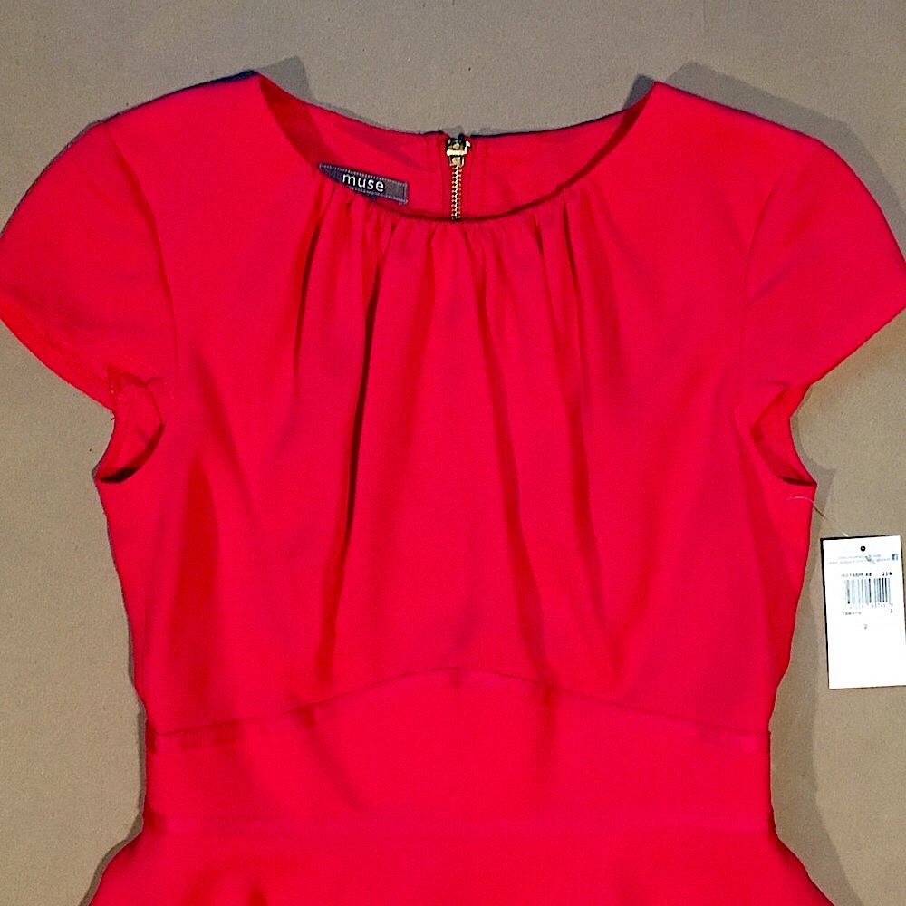 ✨NWT✨Classic Peplum Waist Red Dress w Pencil Skirt & Cap-Sleeves 🏷️by Muse - Picture 7 of 16